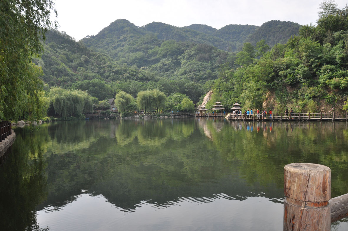 “步伐跟隨夢想，青春你我同行”——濟(jì)南市鴻慷機(jī)電設(shè)備有限公司端午節(jié)出游活動